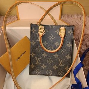❌❌❌ SOLD ❌❌Louis Vuitton Petit Sac Plat Mng Canvas